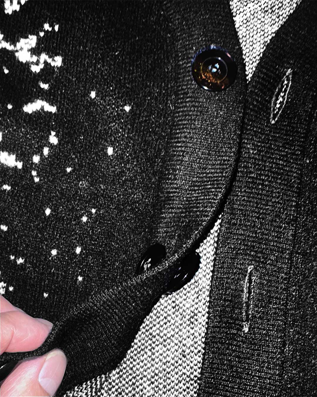 Close-up of 2-way buttoning on cashmere cardigan — Free Agent N.Y.