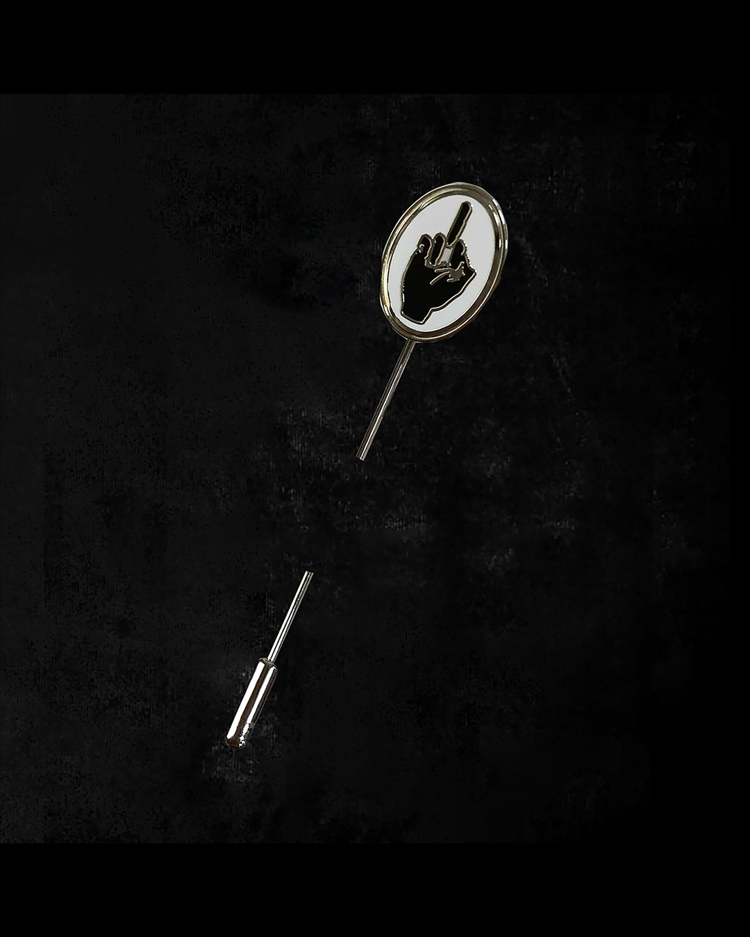 Complimentary Finger Pin - Free Agent N.Y. 